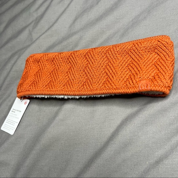 NWT Lululemon Chevron Knit Ear Warmer Canyon Orange (One Size) - Picture 4 of 10
